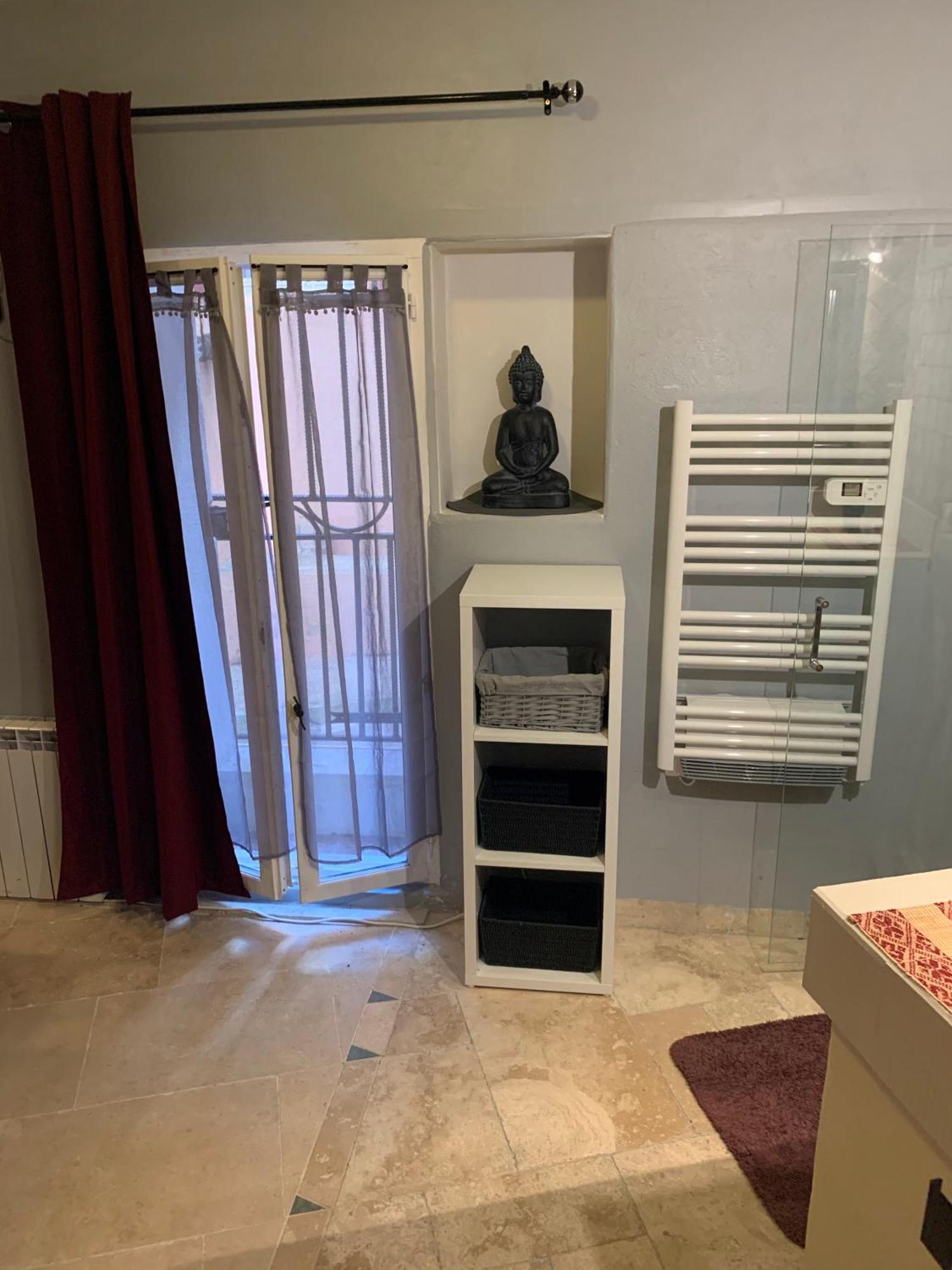 Tres Bel Appartement Cosy Et Chaleureux A 尼姆 外观 照片